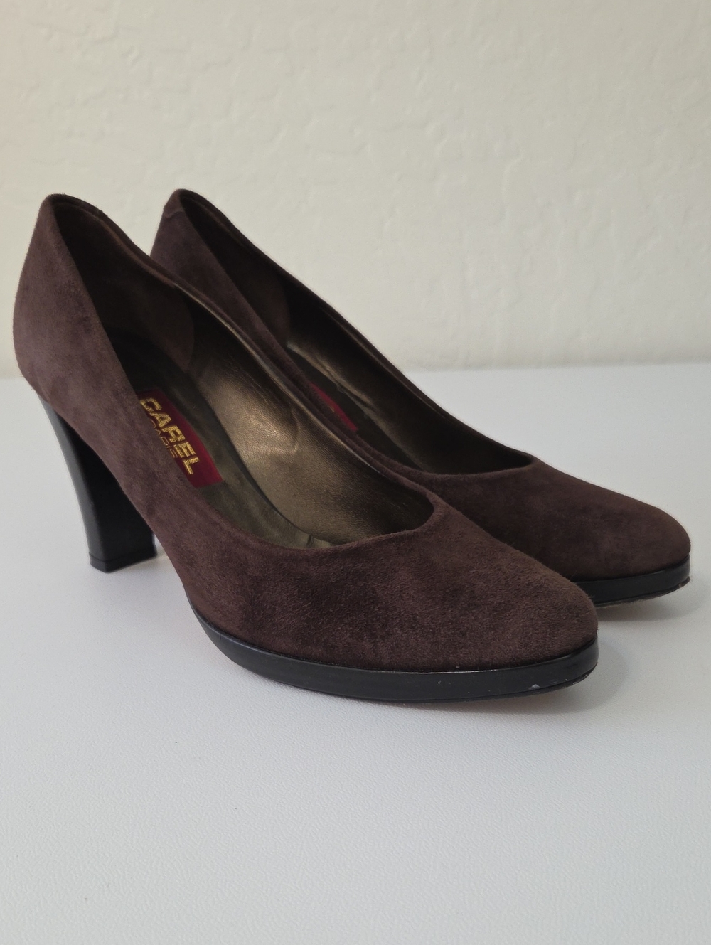 VTG Carel Paris Chocolate Brown Suede Chunky Heel Pumps